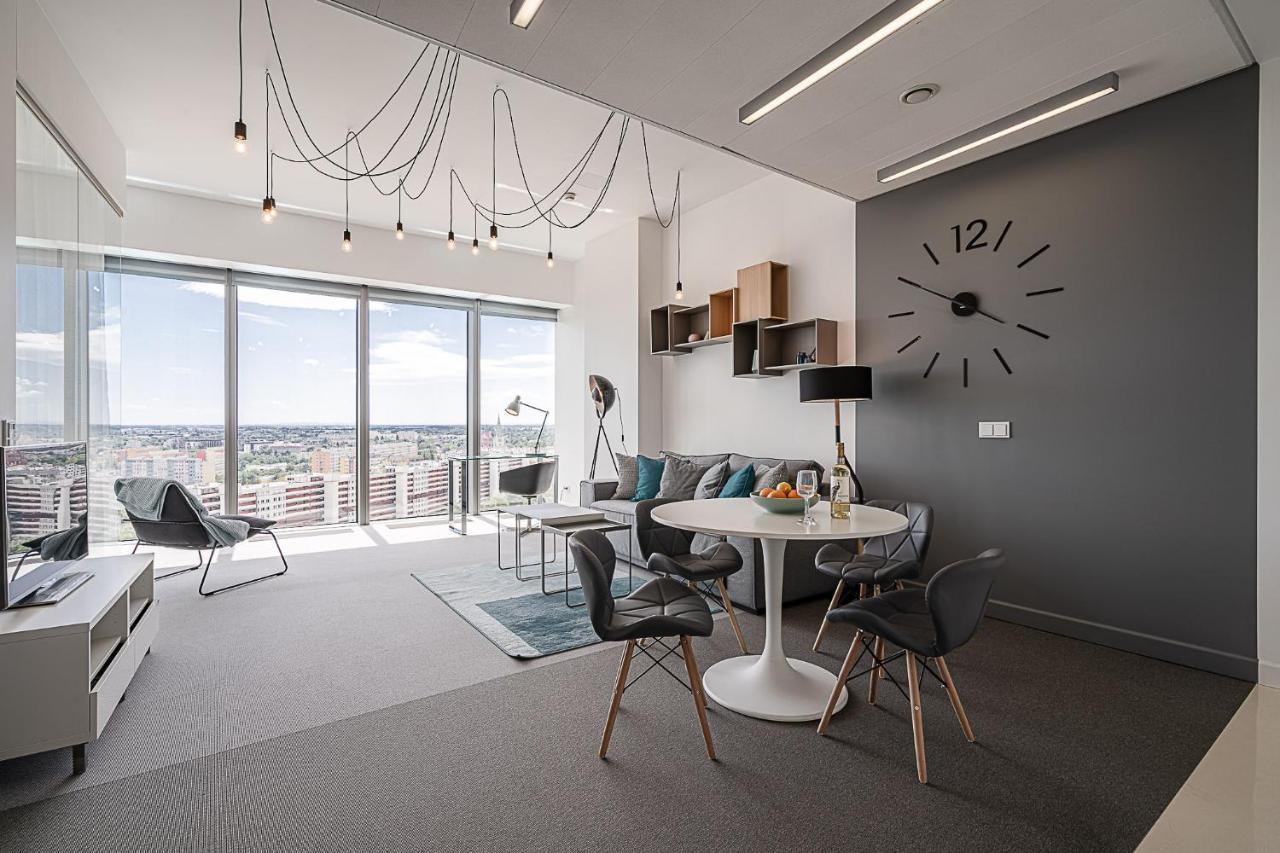 Rentplanet - Apartament Sky Tower Breslávia Exterior foto